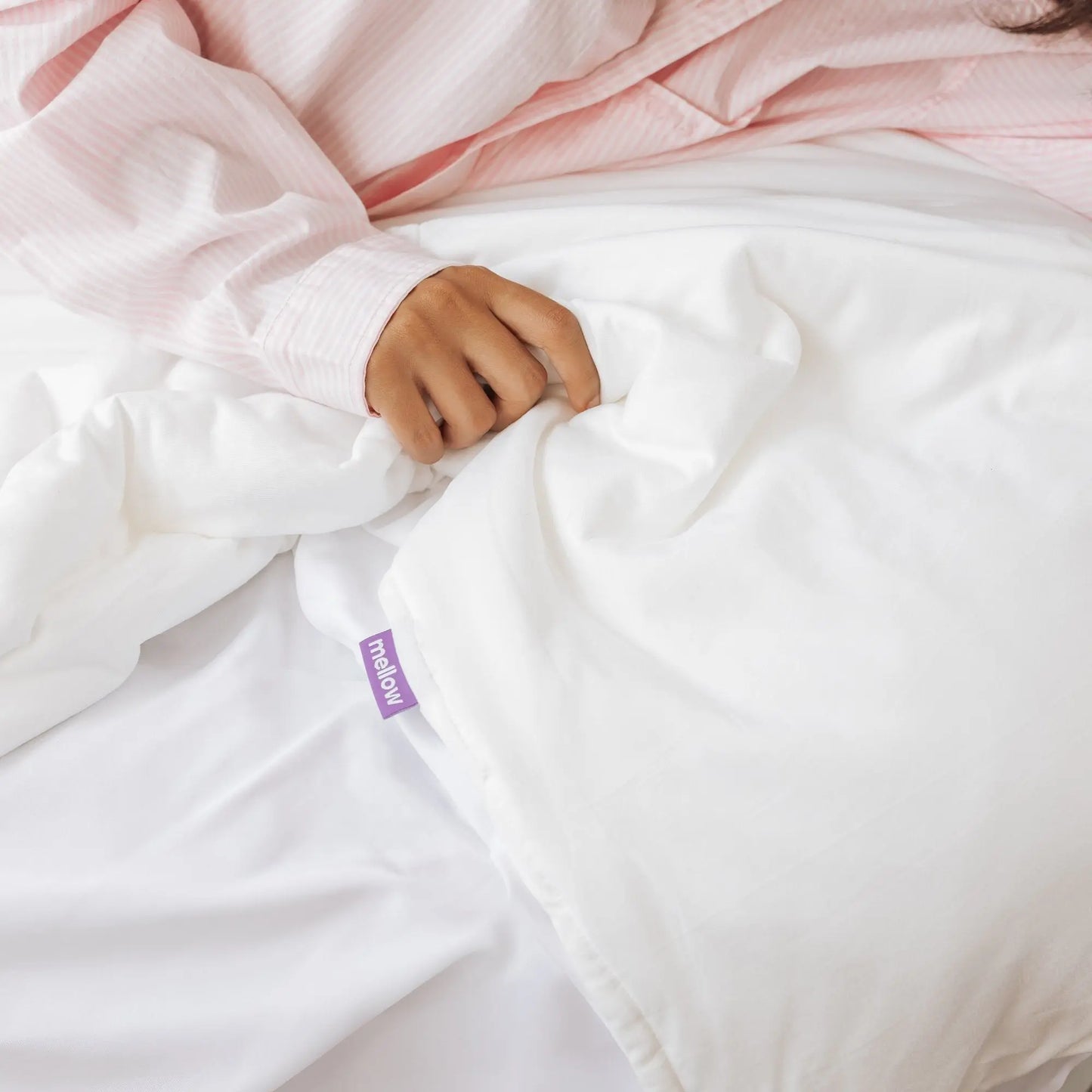 Cooling Comforter - Lightweight Breathable with Dual-Sided Silk Smooth & Cloud Soft Knit for Instant Cool Relief